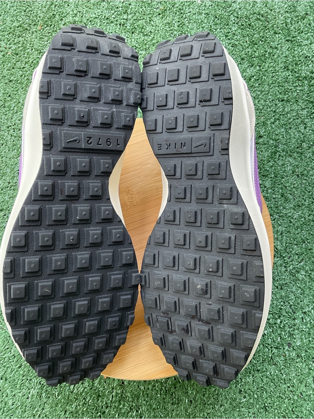 Nike Waffle Debut Women’s Size 8 White Purple Sneakers DH9523-104 - Picture 10 of 11